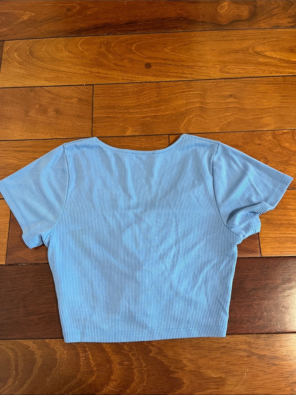 2bella Light Blue Ribbed V-Neck Ruched Drawstring Crop Top - Picture 3 of 3